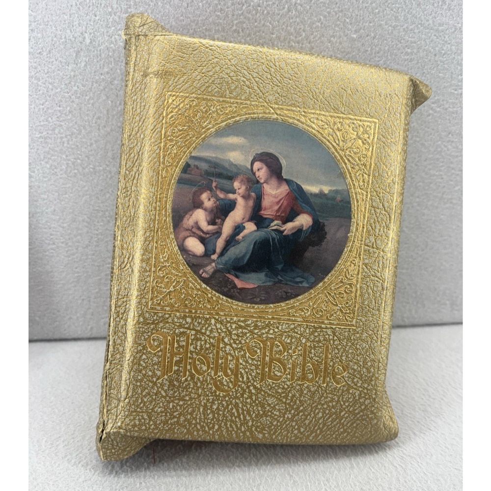 VTG 1953 Holy Bible Marian Year Catholic Family Rosary Edition READ